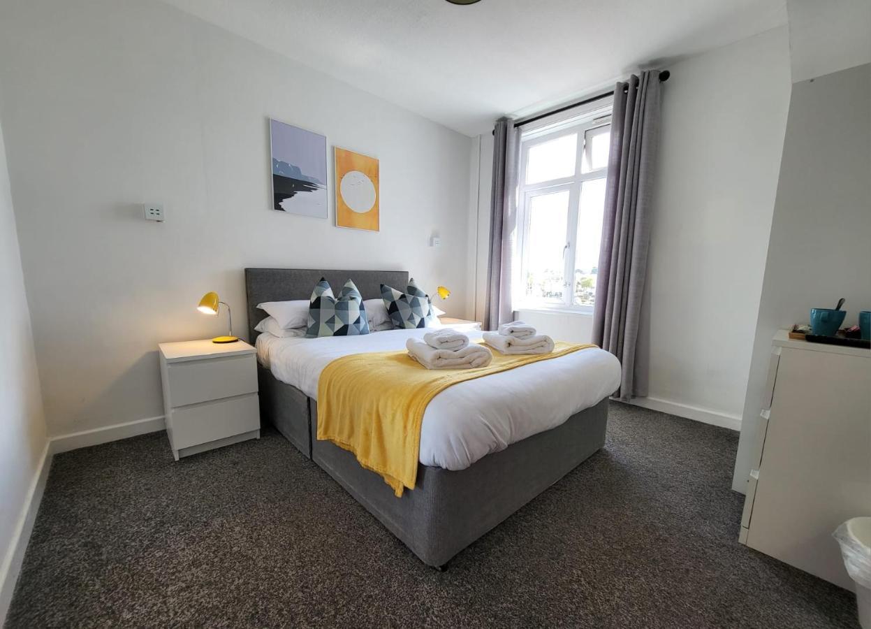 פיינטון Beach Hotel Torbay B&B מראה חיצוני תמונה